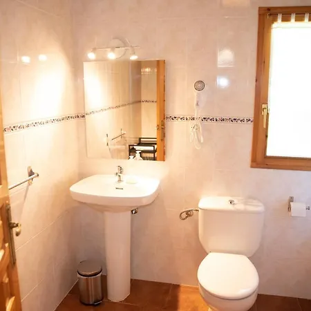 Gaztainuzketa Mendi Etxeak *