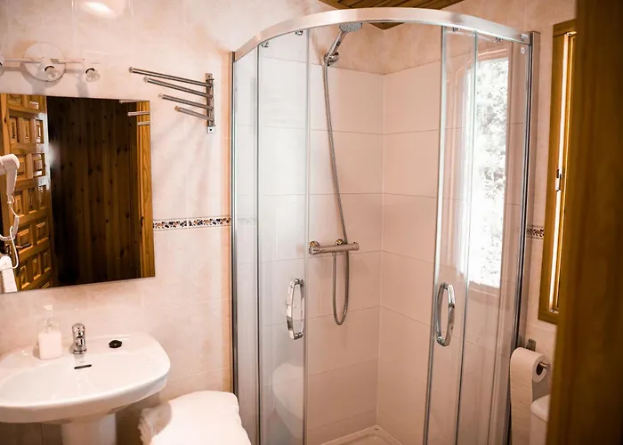 Gaztainuzketa Mendi Etxeak * Leintz-Gatzaga