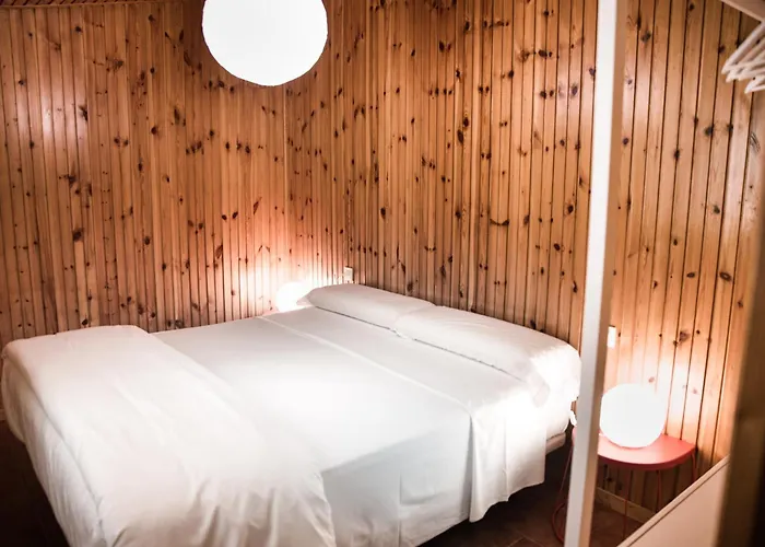 Gaztainuzketa Mendi Etxeak *