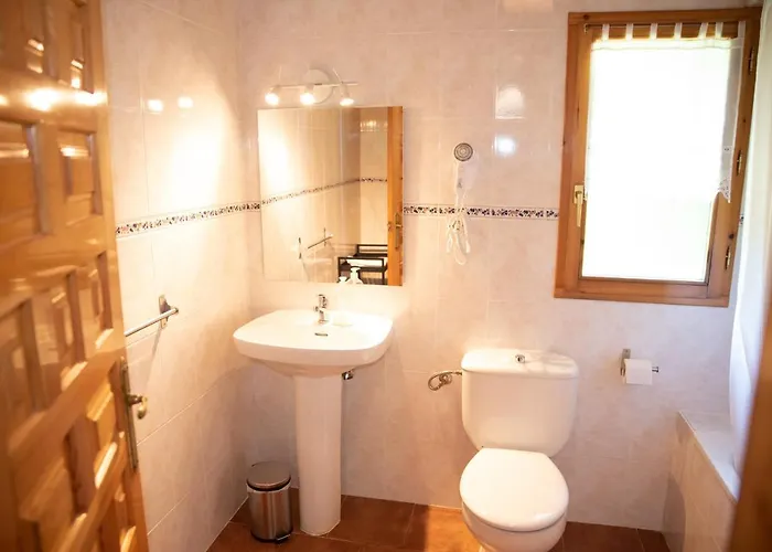 Gaztainuzketa Mendi Etxeak *